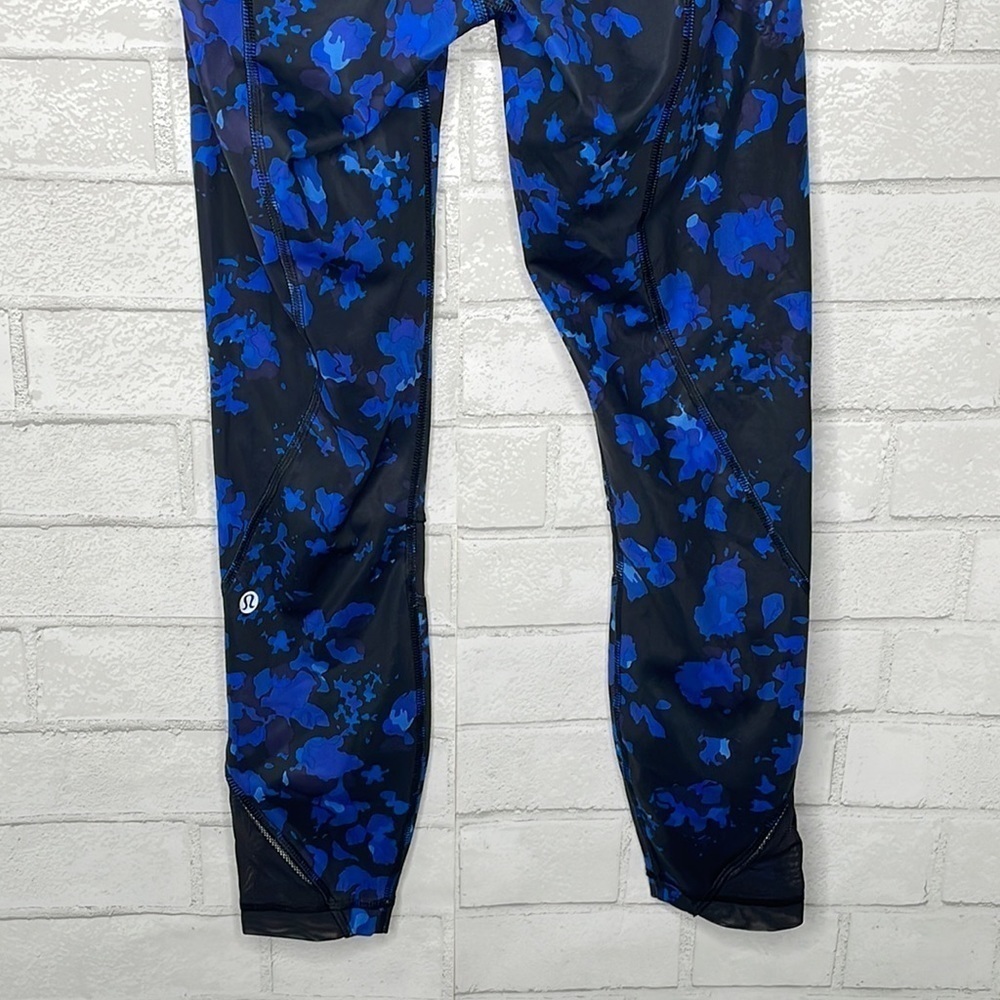 Lululemon Inspire Tight II *Full-On Luxtreme (Mesh) - Picture 10 of 14